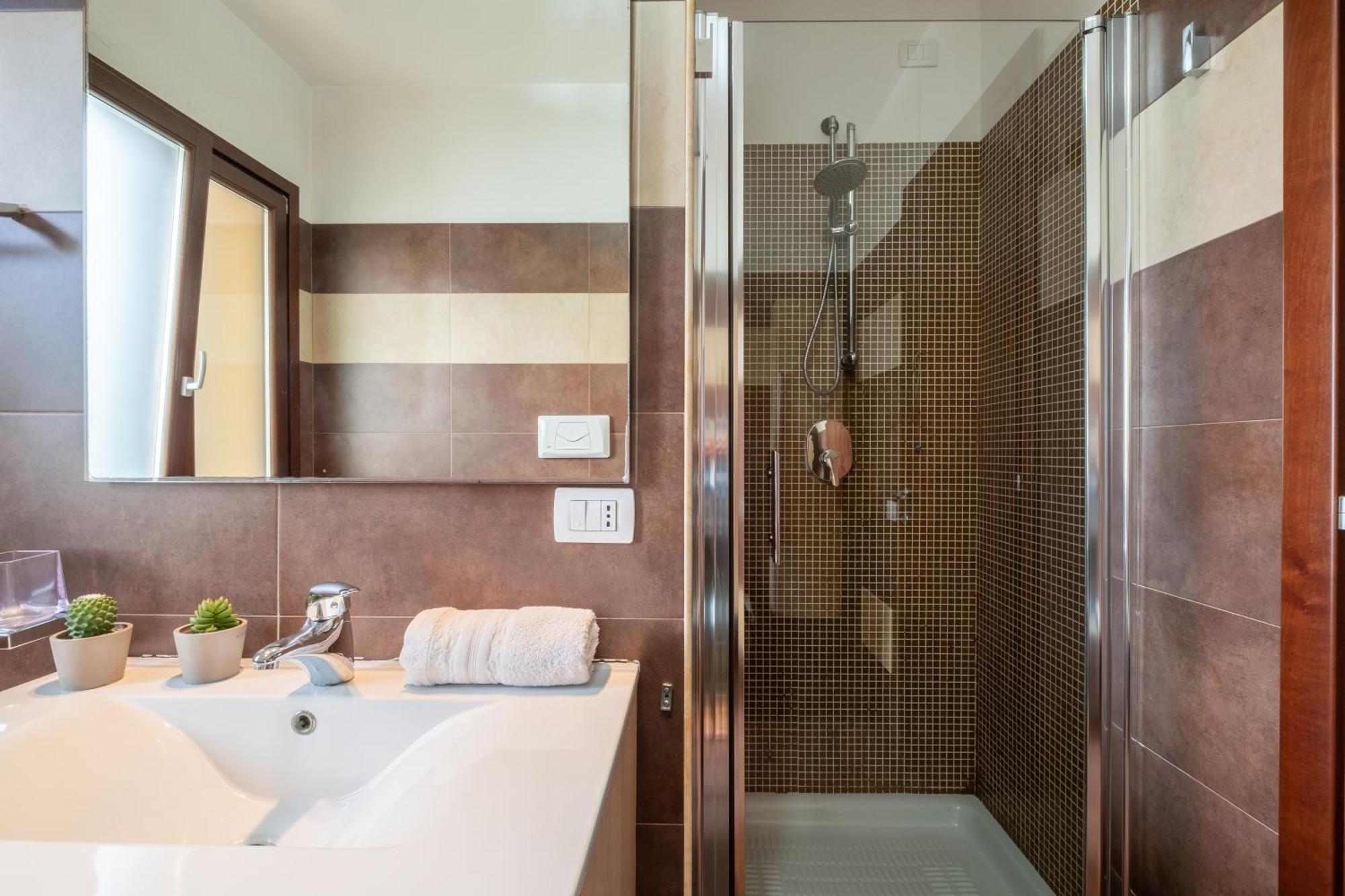 Butterfly Apartment Cagliari - Self Check-In, No Kitchen المظهر الخارجي الصورة