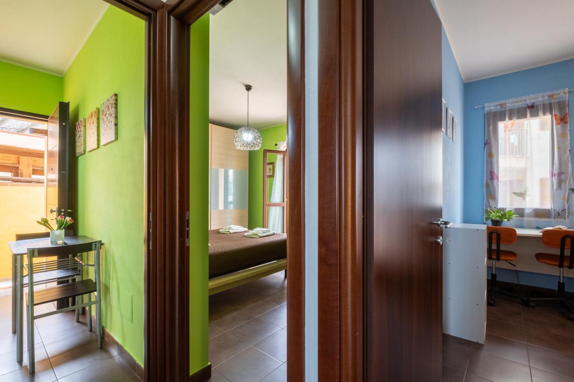Butterfly Apartment Cagliari - Self Check-In, No Kitchen المظهر الخارجي الصورة