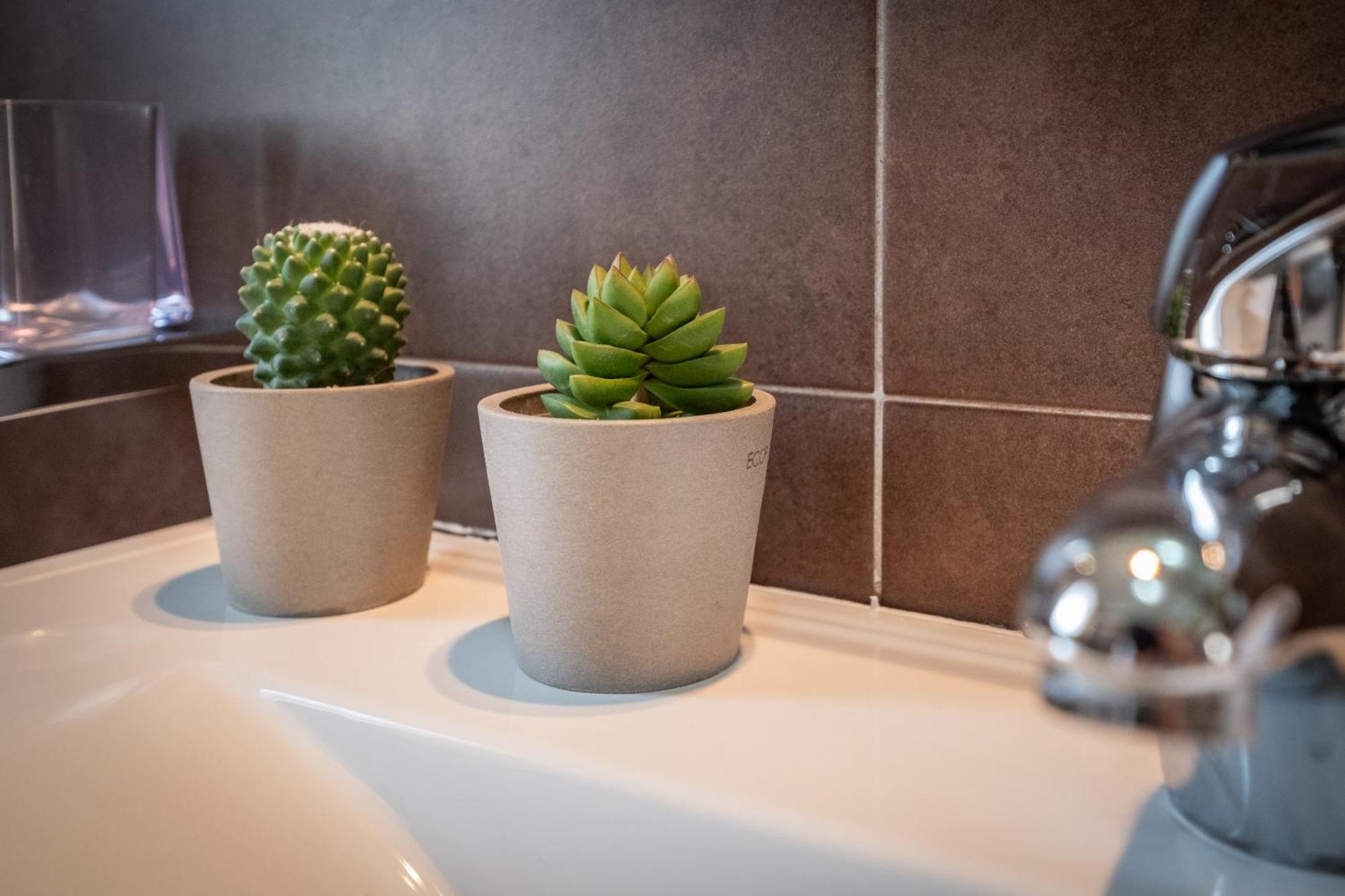 Butterfly Apartment Cagliari - Self Check-In, No Kitchen المظهر الخارجي الصورة