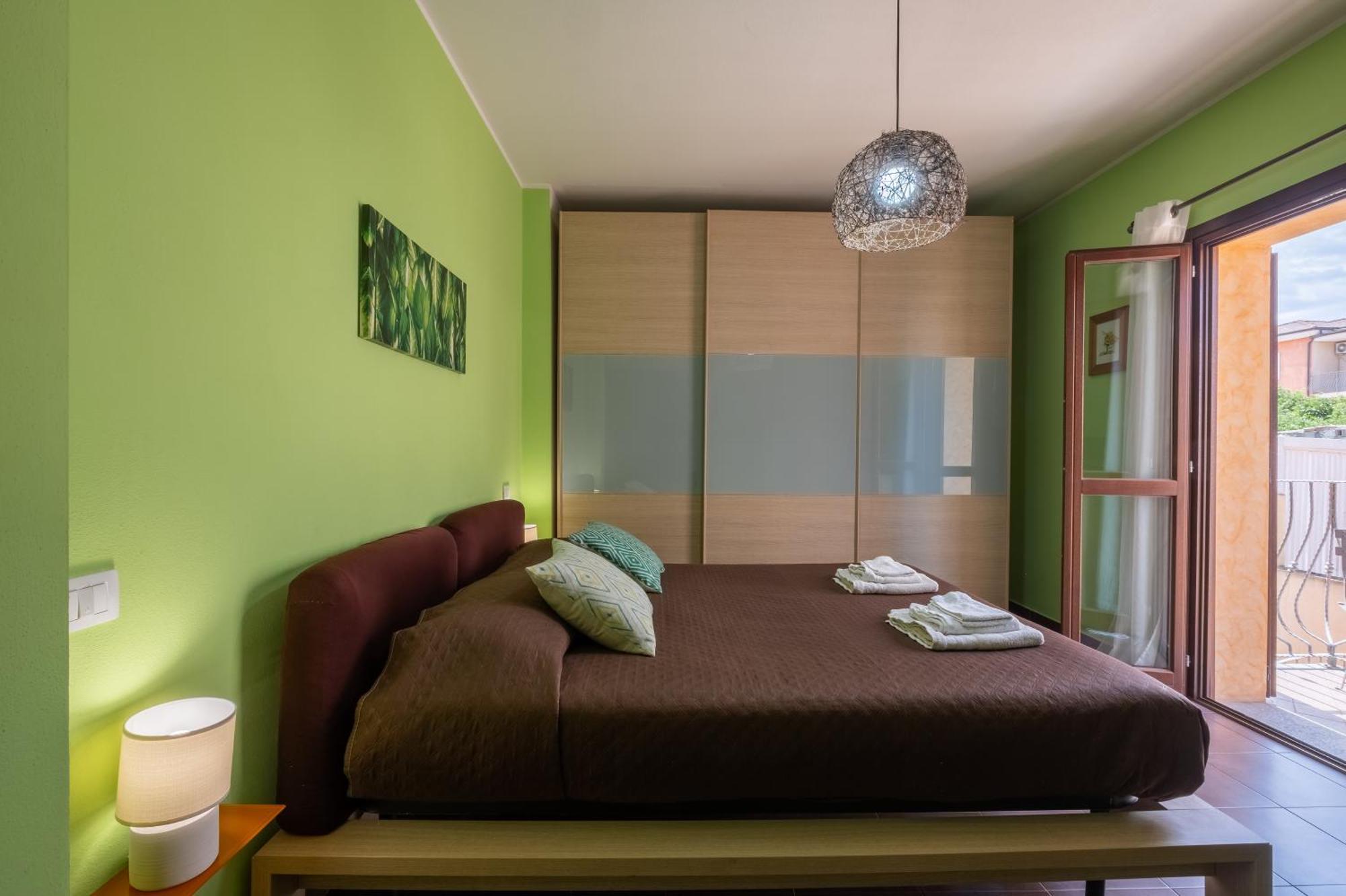 Butterfly Apartment Cagliari - Self Check-In, No Kitchen المظهر الخارجي الصورة